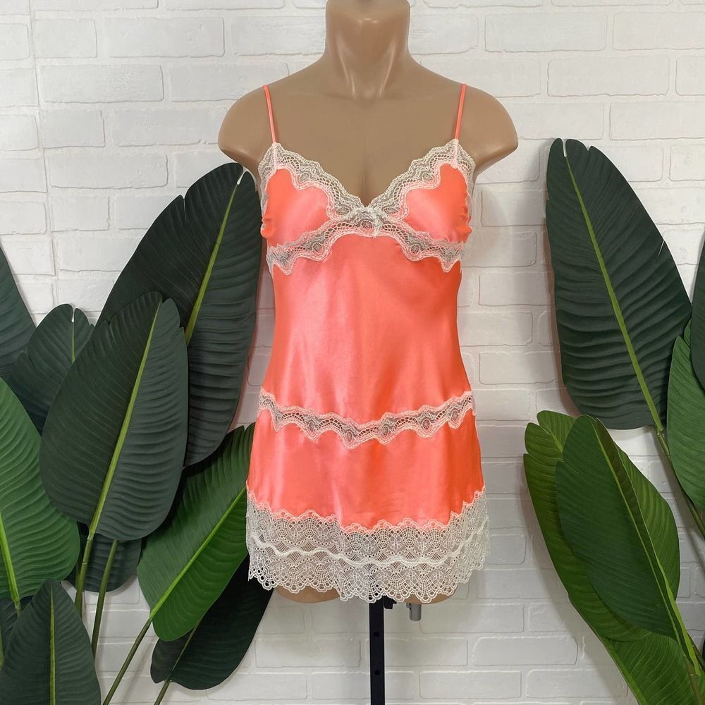 Victoria's Secret peachy pink satin and cream lace lingerie chemise slip